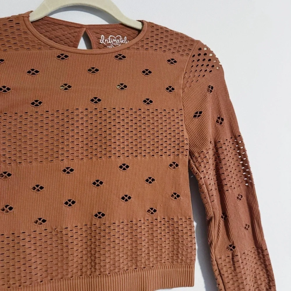 Intimately Free People - Perforated Seamless 3/4 Sleeve Top